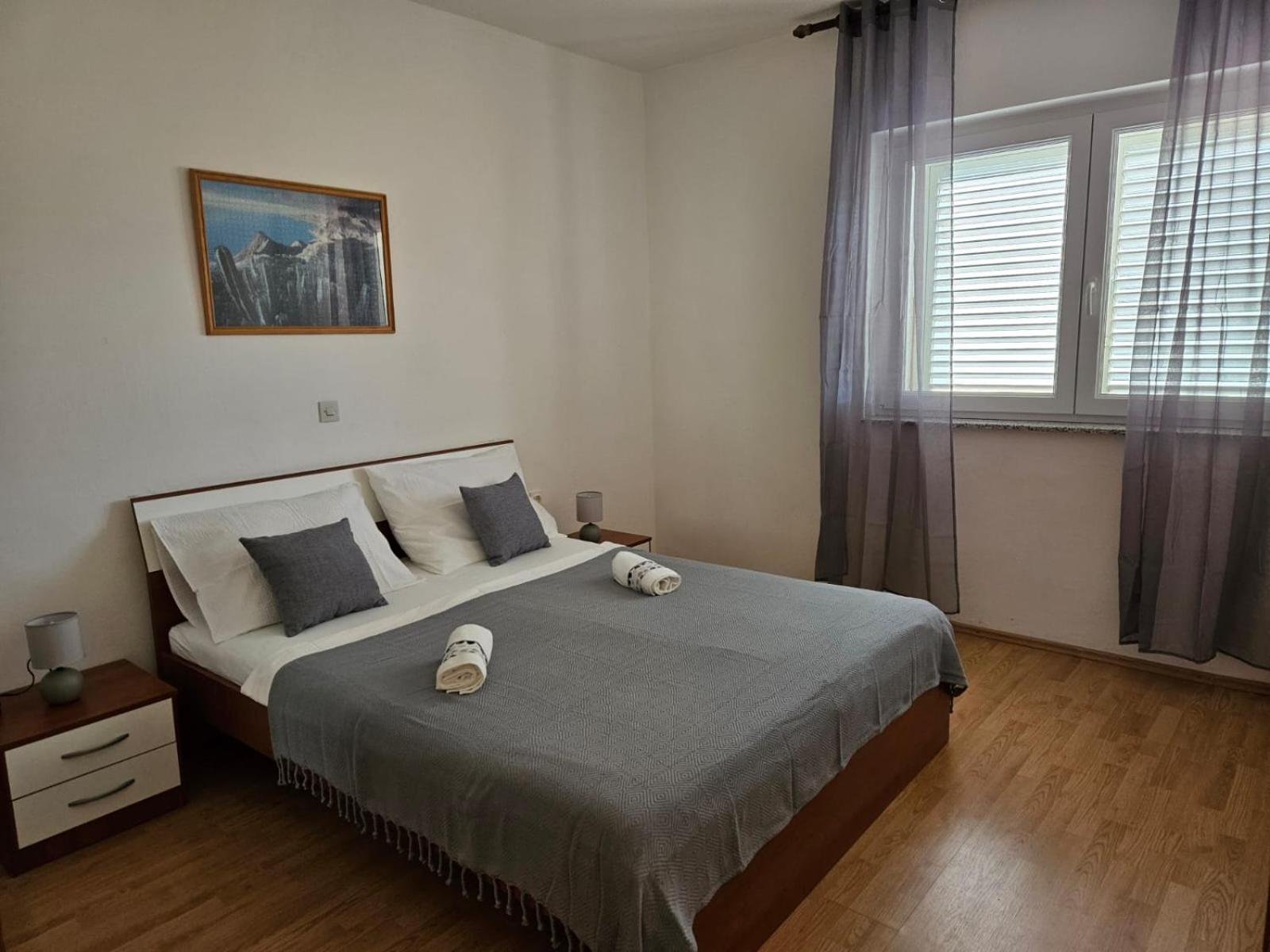 Pljesa Apartments Супетарська Драґа Номер фото
